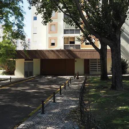 Bright In Campo Grande, #private Parking Daire Lisboa